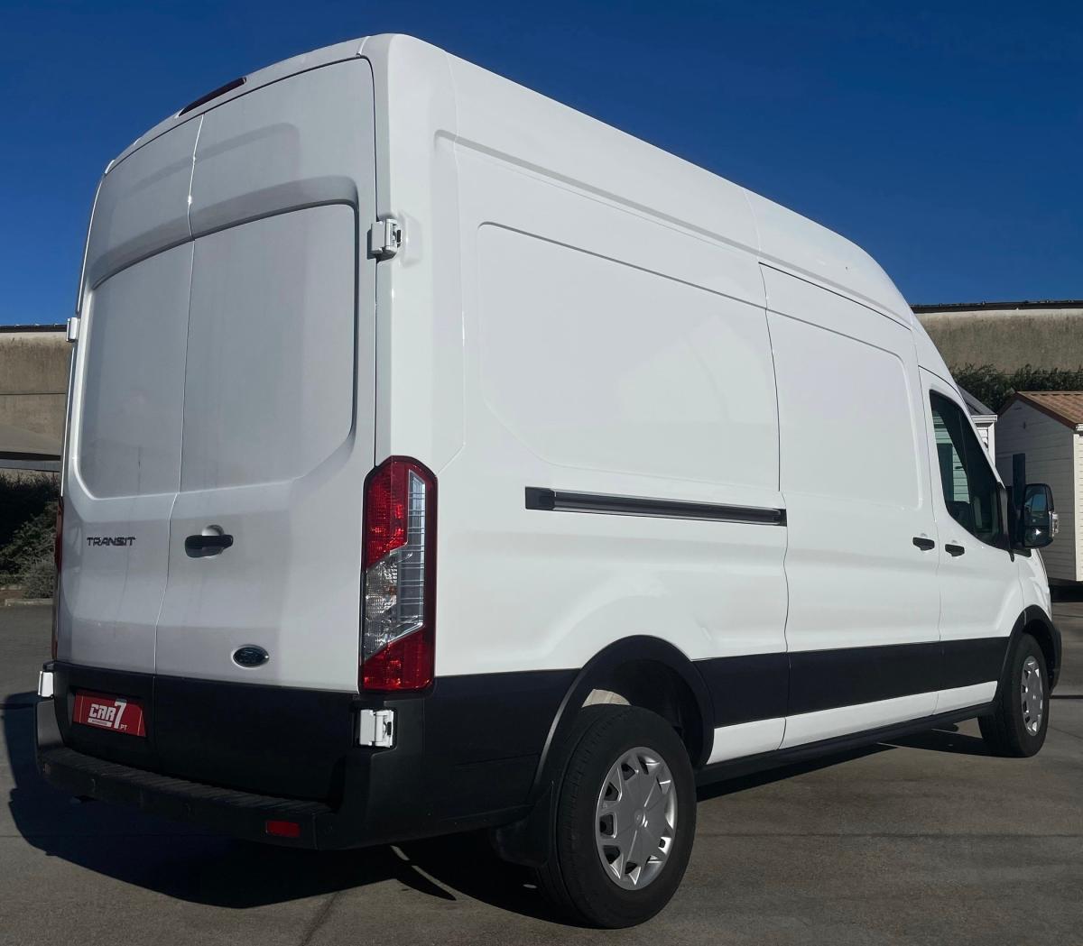 ford-transit-2023-diesel-1995cc