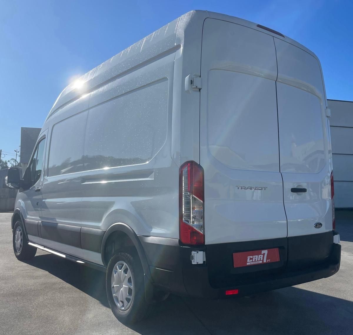 ford-transit-2023-diesel-1995cc