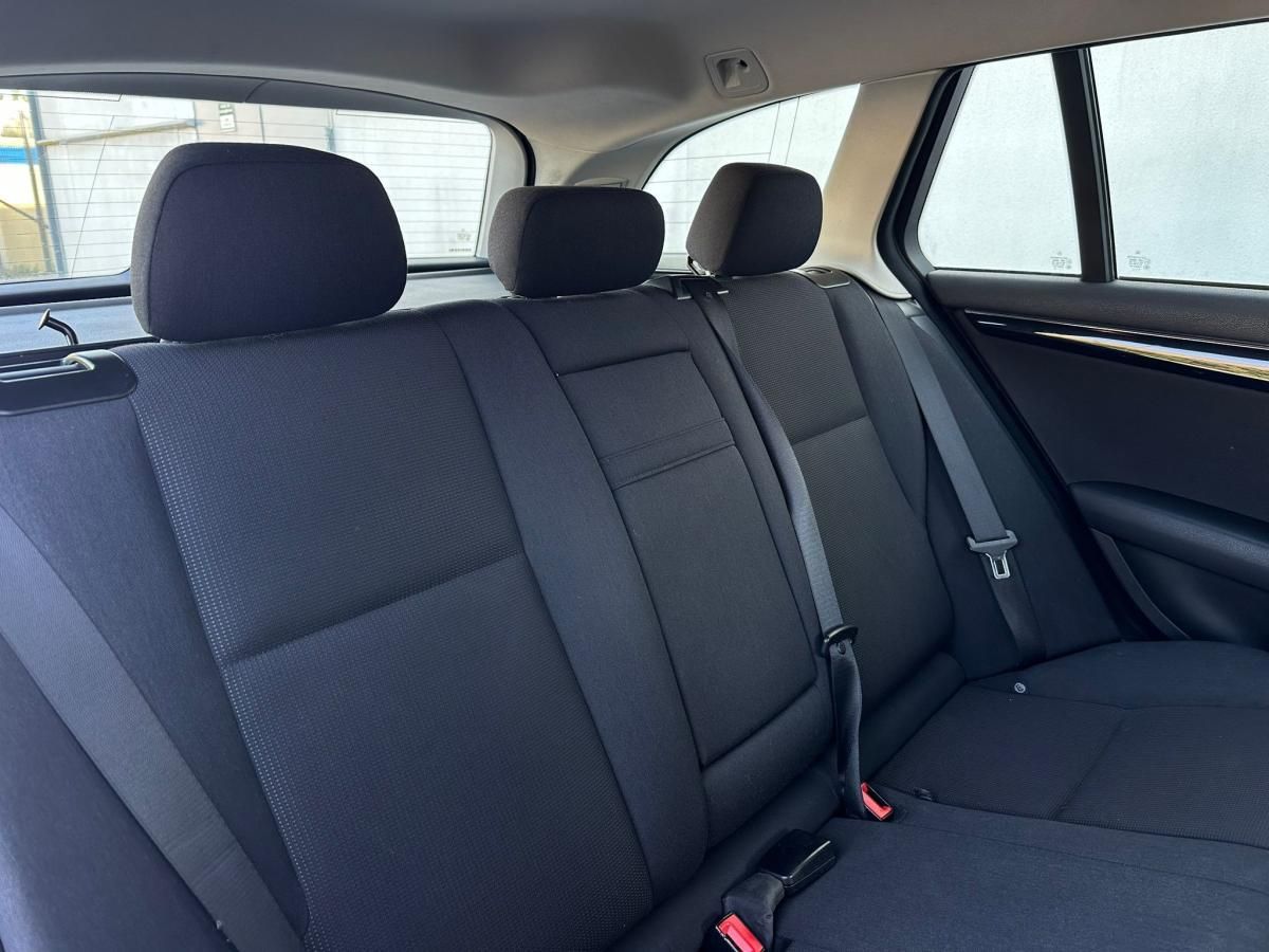 mercedes-benz-classe-c-2010-diesel-2143cc