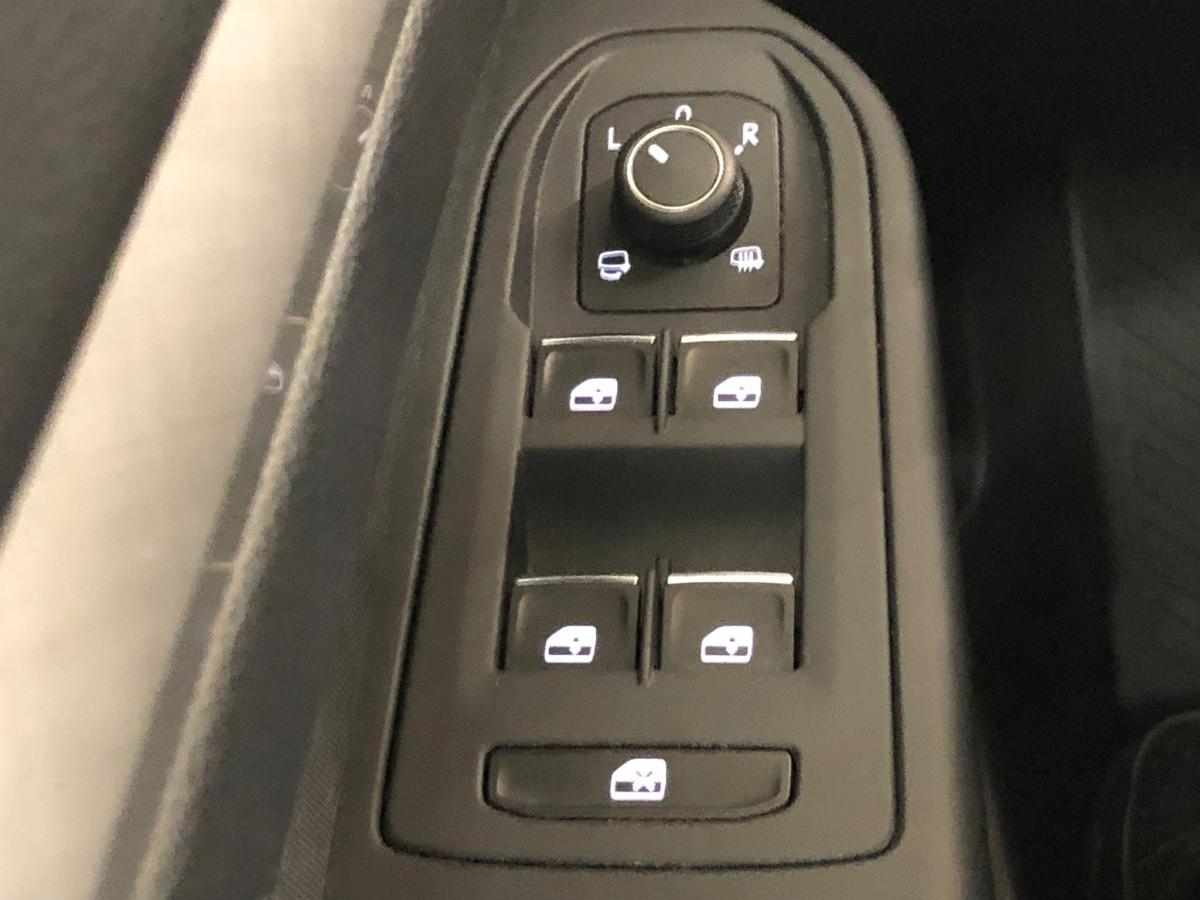 volkswagen-golf-2021-gasolina-999cc