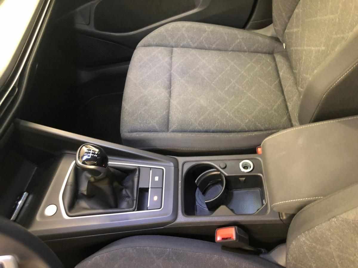 volkswagen-golf-2021-gasolina-999cc