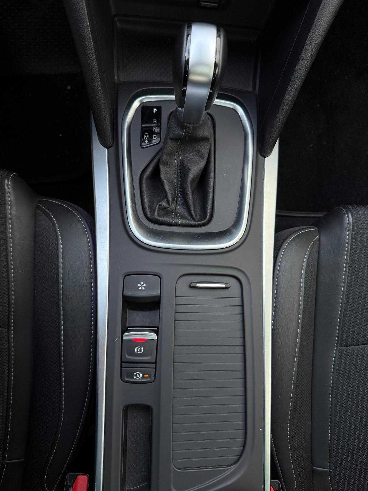 renault-megane-2023-gasolina-1332cc