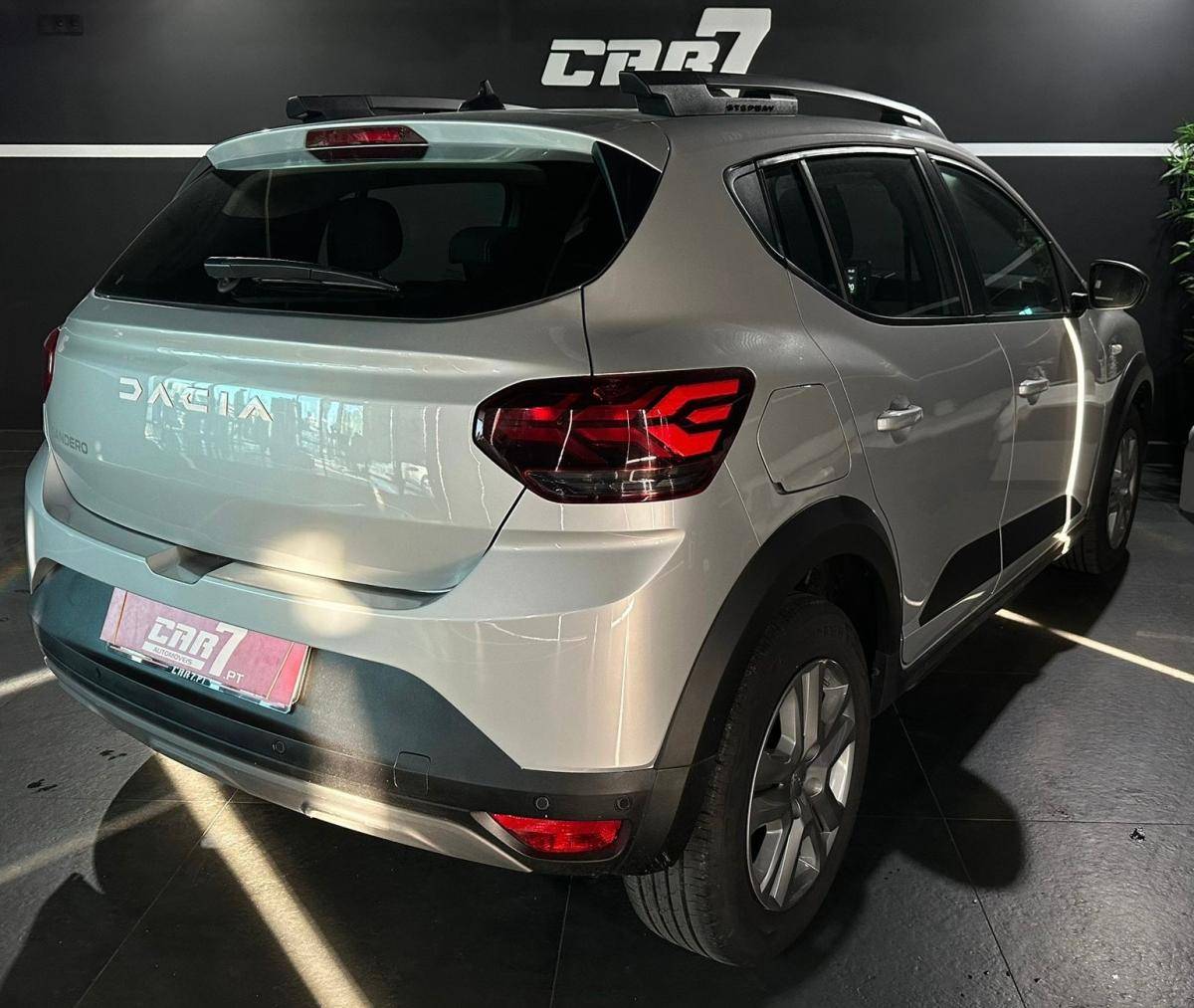 dacia-sandero-2023-gasolina-999cc