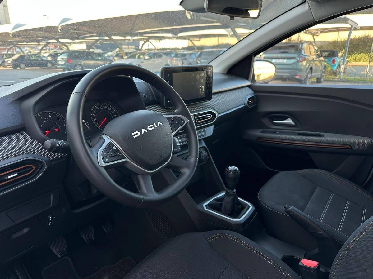 dacia-sandero-2023-gasolina-999cc