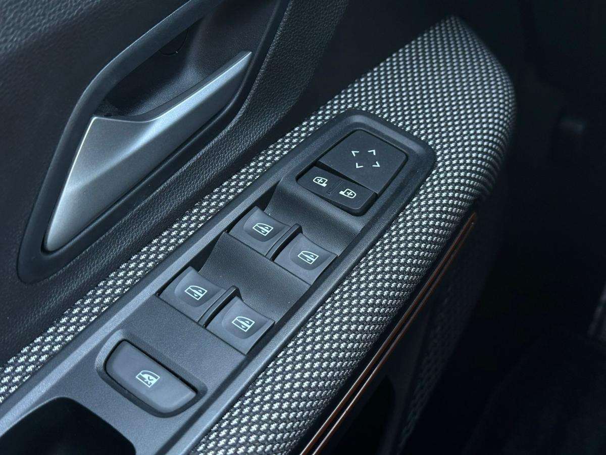 dacia-sandero-2023-gasolina-999cc