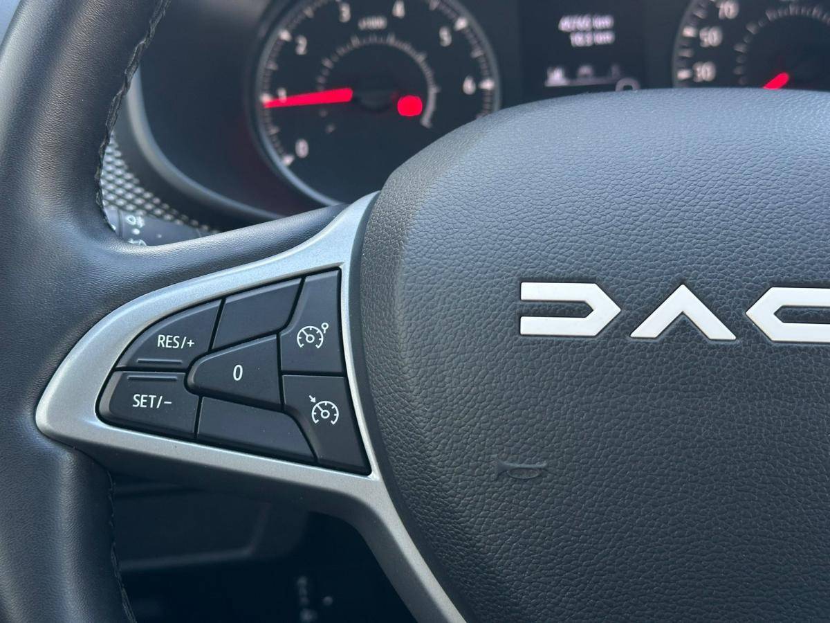 dacia-sandero-2023-gasolina-999cc