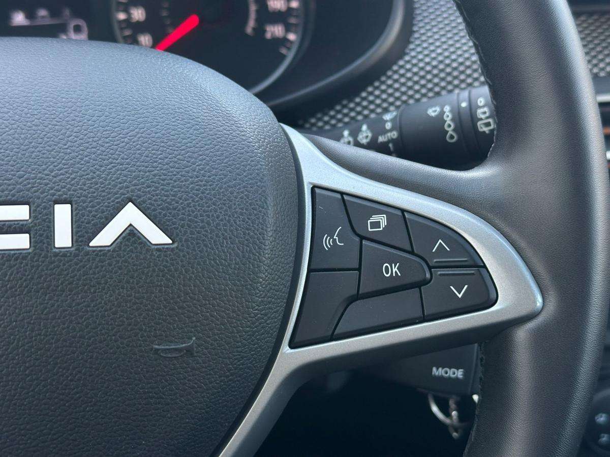 dacia-sandero-2023-gasolina-999cc