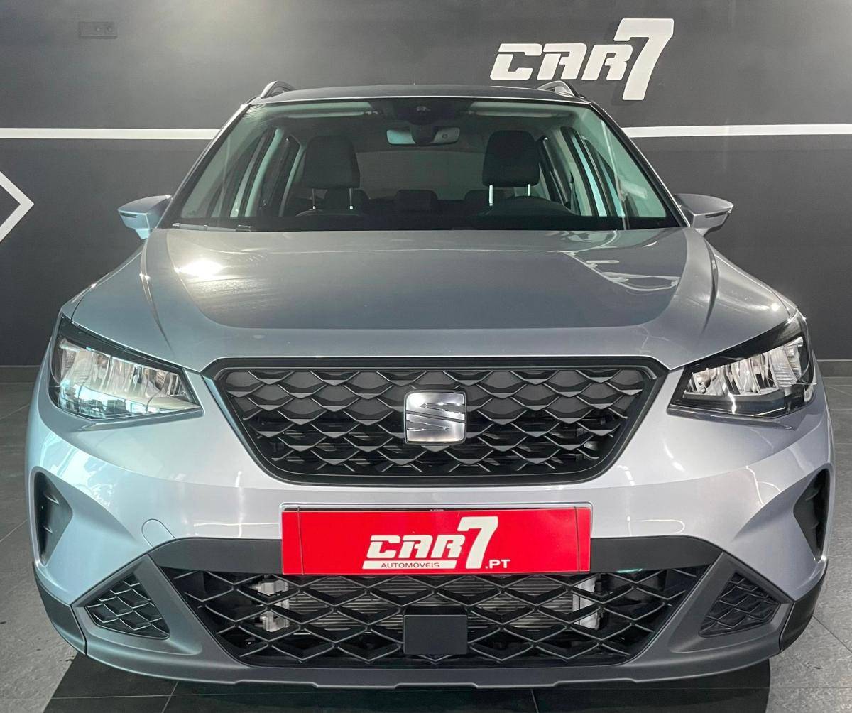 seat-arona-2024-gasolina-999cc