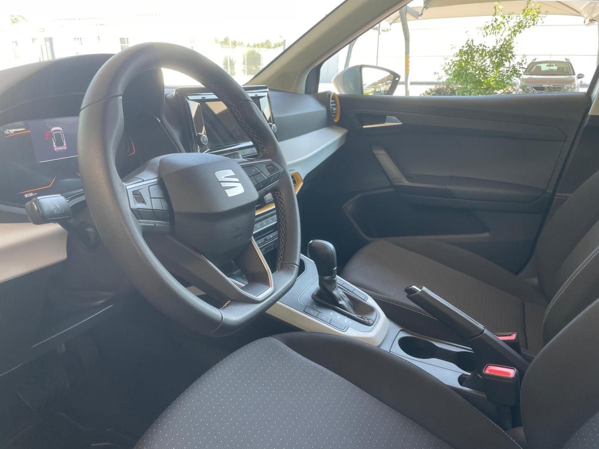 seat-arona-2024-gasolina-999cc
