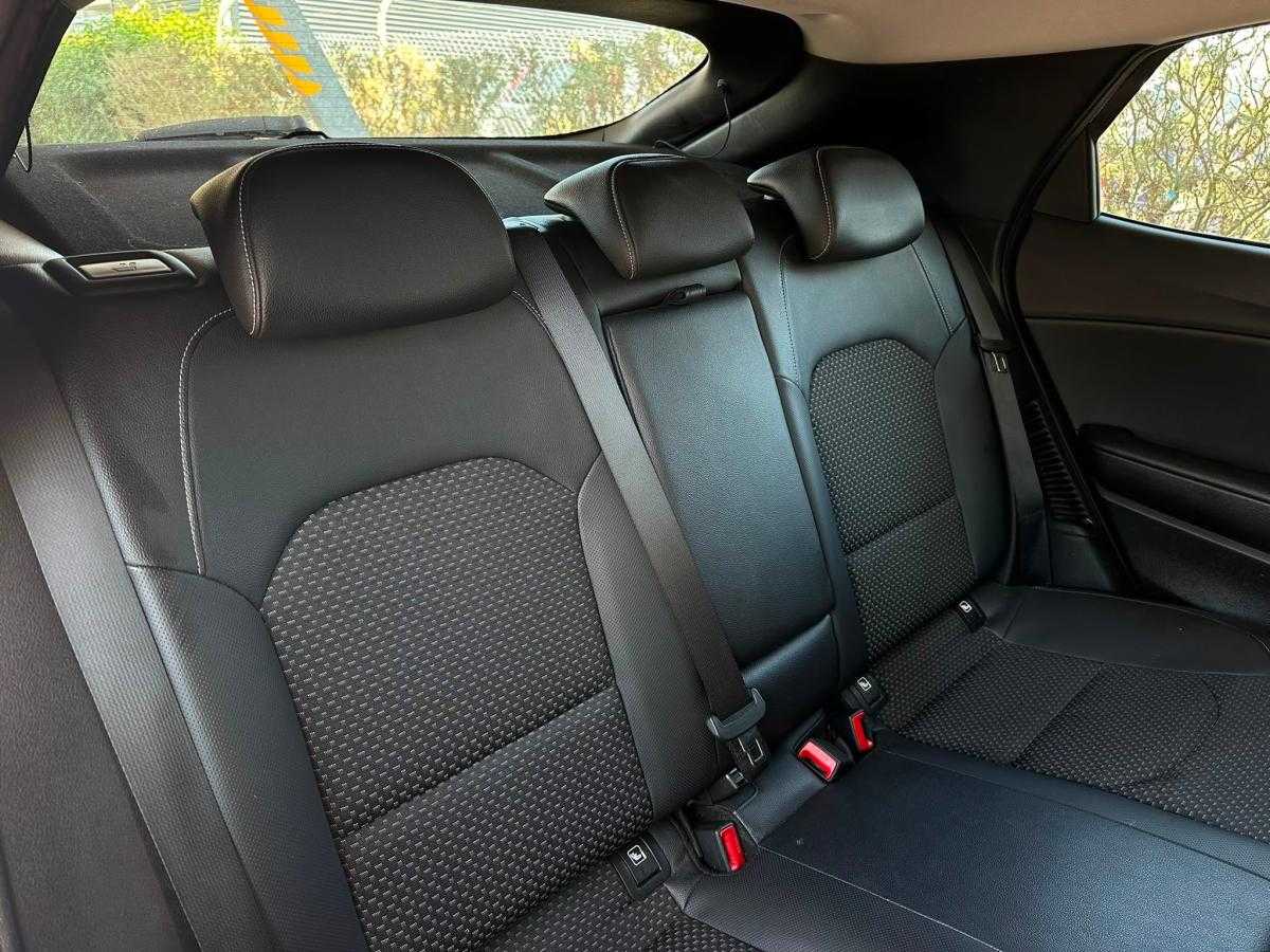 kia-xceed-2021-hibrido-a-gasolina-1580cc