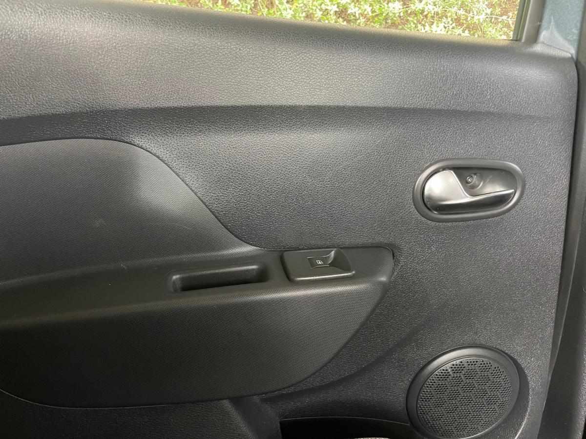 dacia-sandero-2018-gasolina-898cc