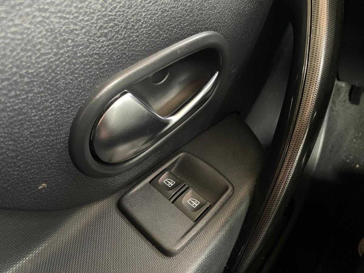 dacia-sandero-2018-gasolina-898cc