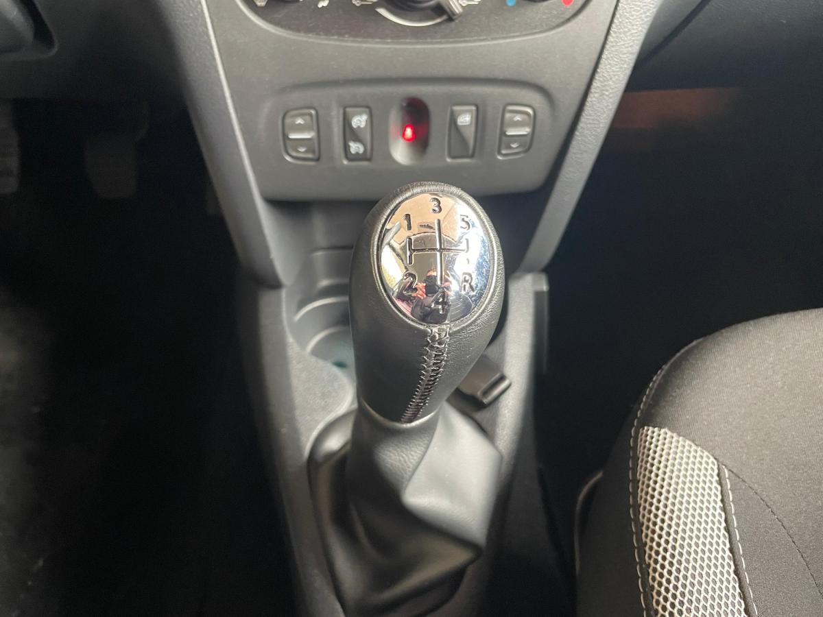 dacia-sandero-2018-gasolina-898cc