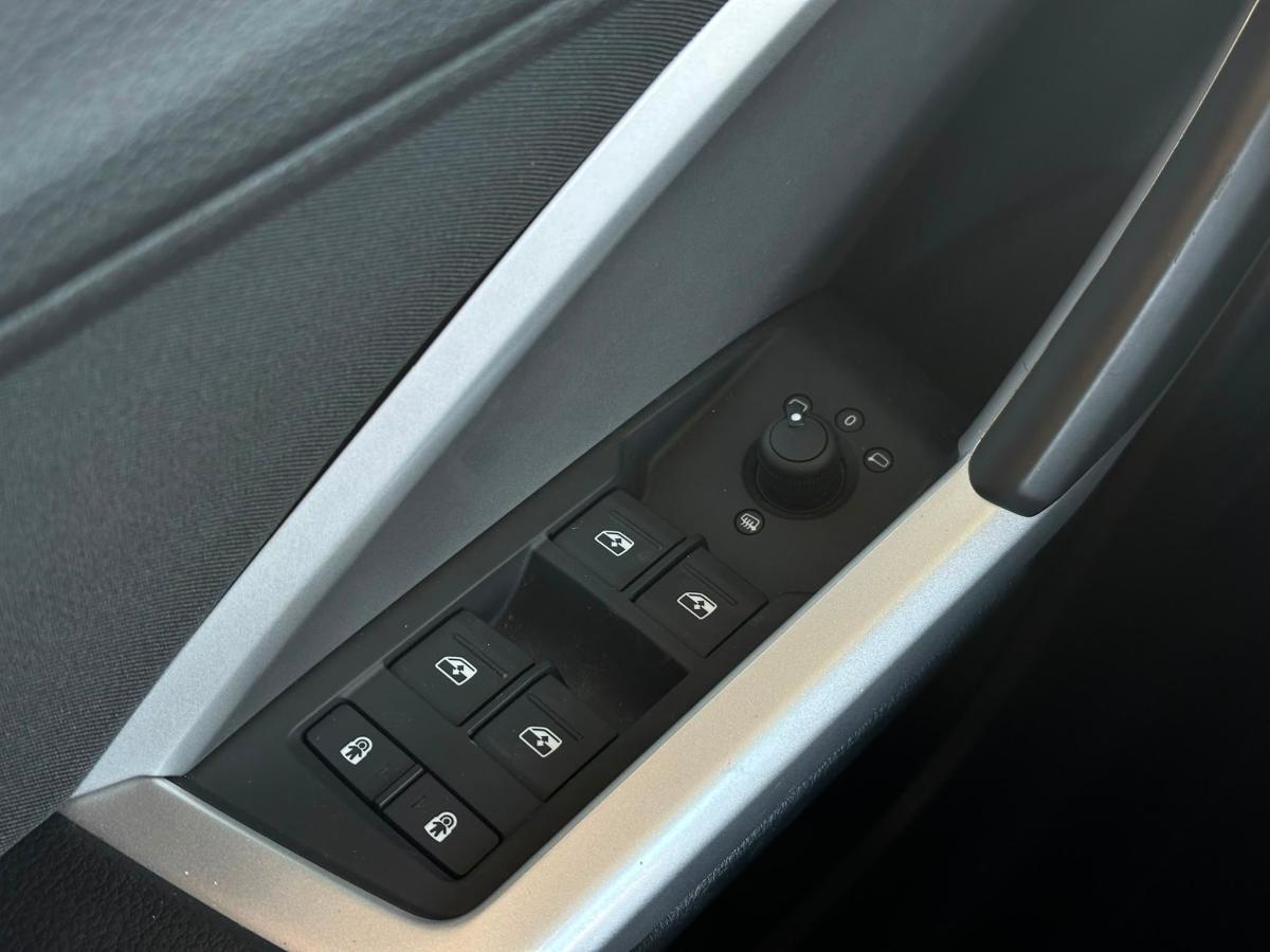 audi-q3-2022-gasolina-1498cc