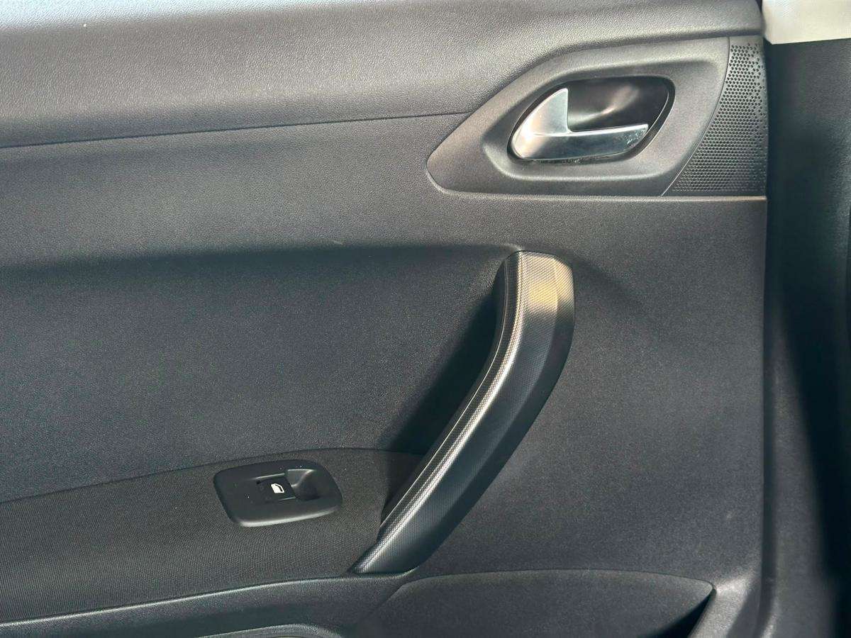 peugeot-2008-2017-gasolina-1199cc