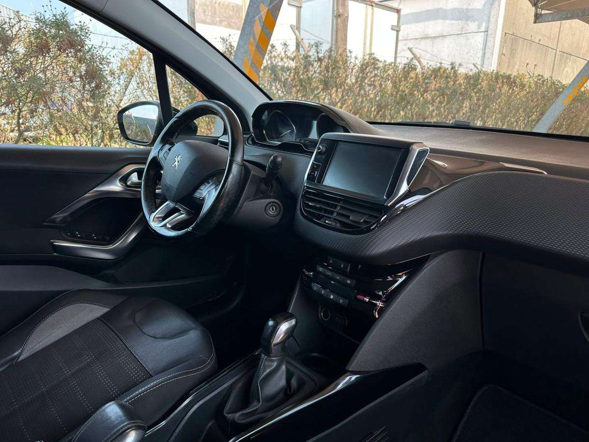 peugeot-2008-2017-gasolina-1199cc