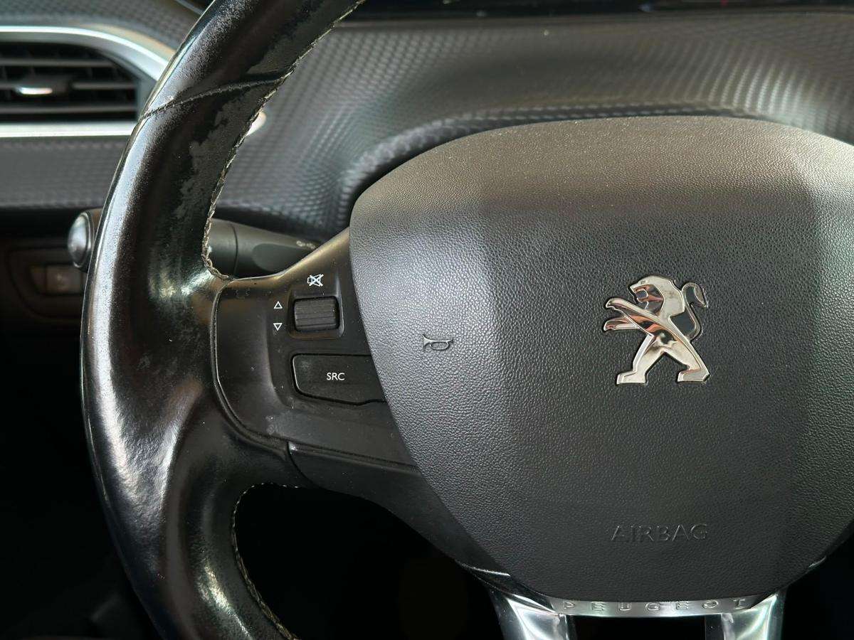 peugeot-2008-2017-gasolina-1199cc