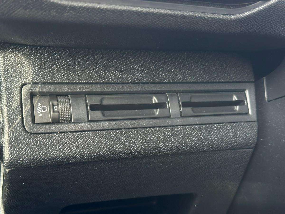peugeot-3008-2018-diesel-1499cc