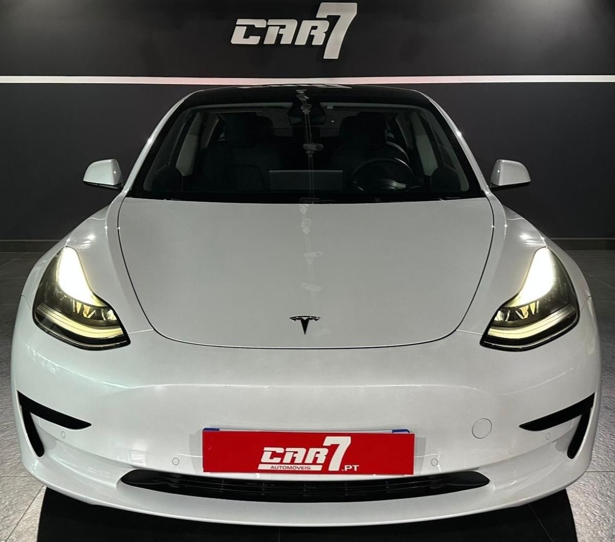 tesla-model-3-2021-eletrico-500cc