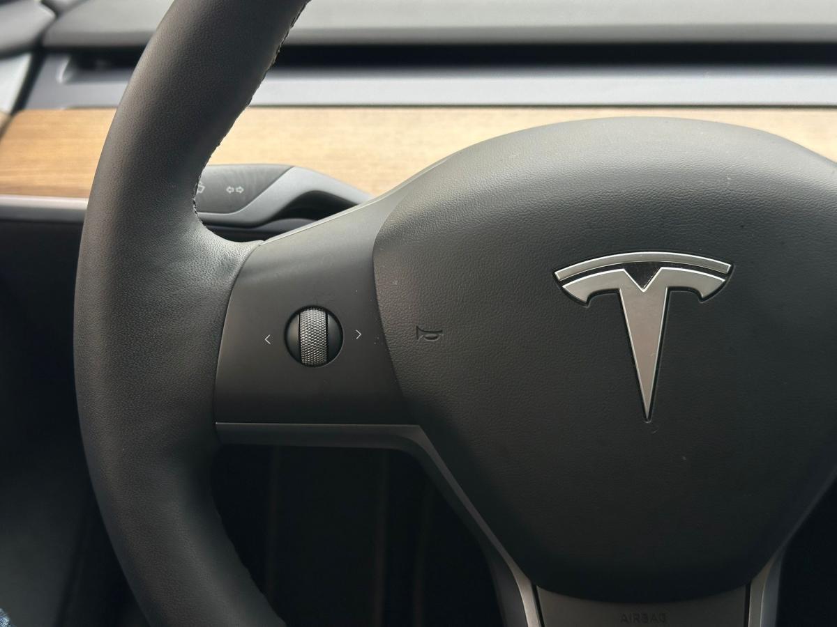 tesla-model-3-2021-eletrico-500cc