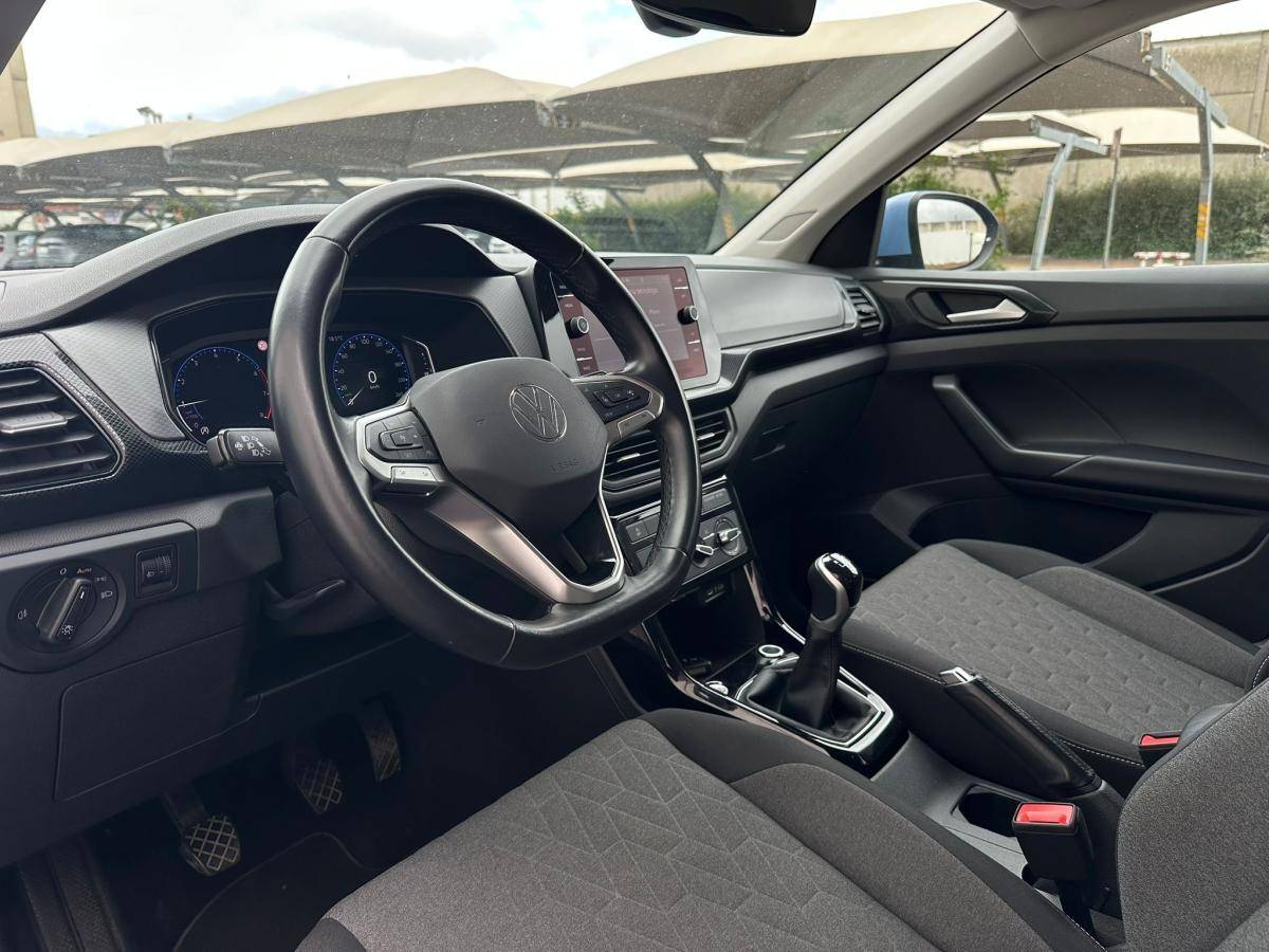 volkswagen-t-cross-2024-gasolina-999cc