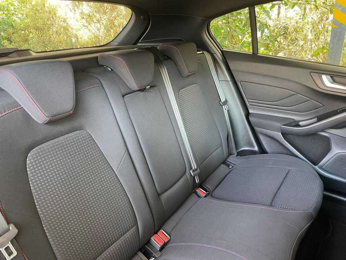 ford-focus-2022-gasolina-998cc