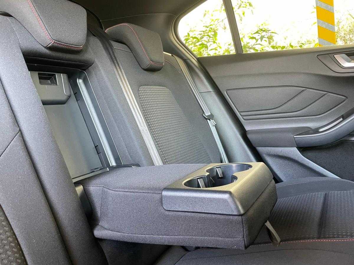 ford-focus-2022-gasolina-998cc