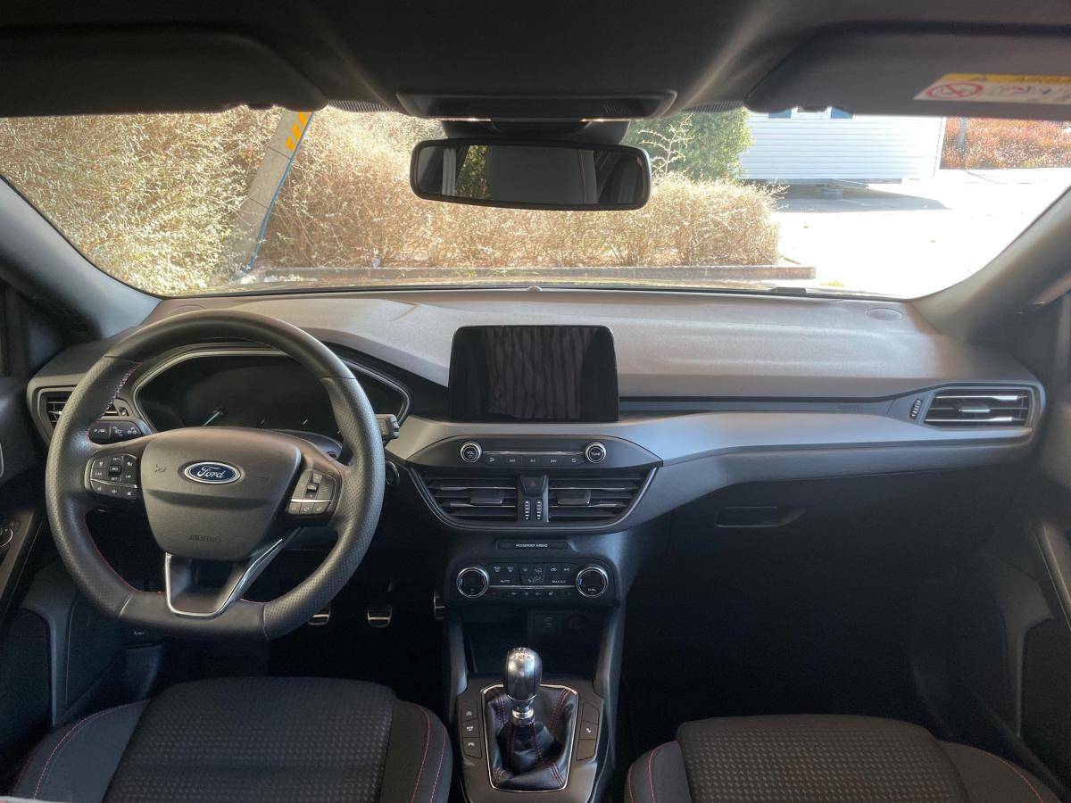 ford-focus-2022-gasolina-998cc