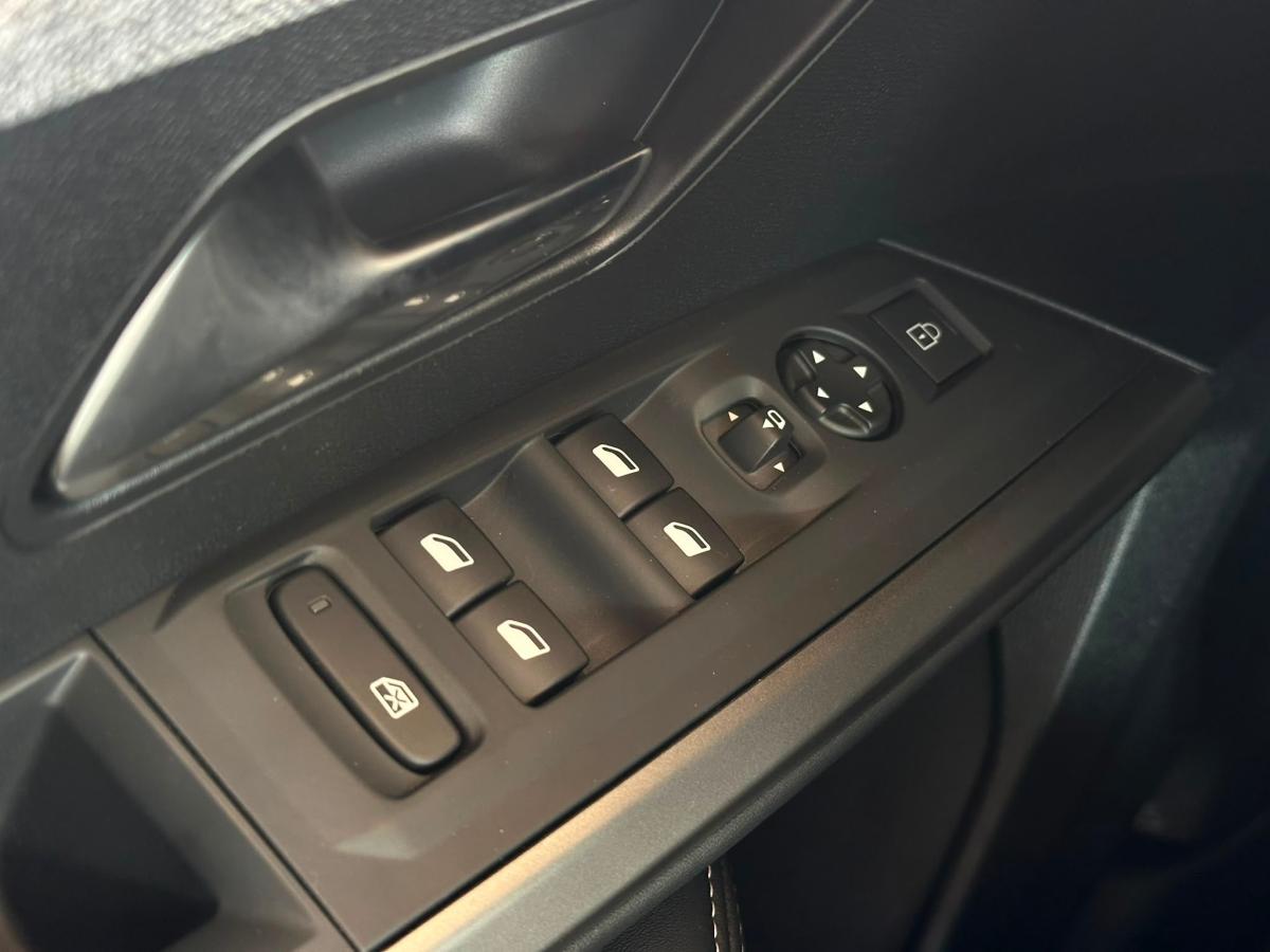 peugeot-3008-2024-gasolina-1199cc