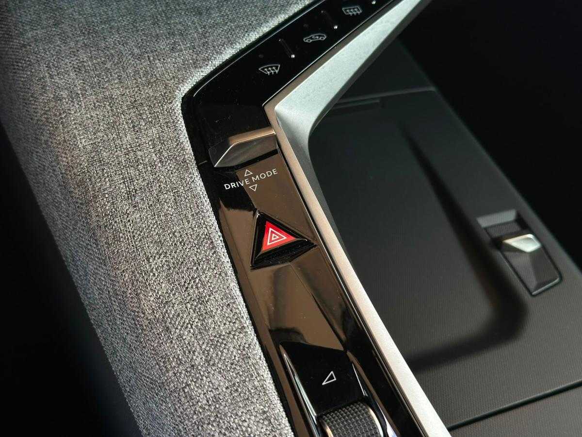 peugeot-3008-2024-gasolina-1199cc