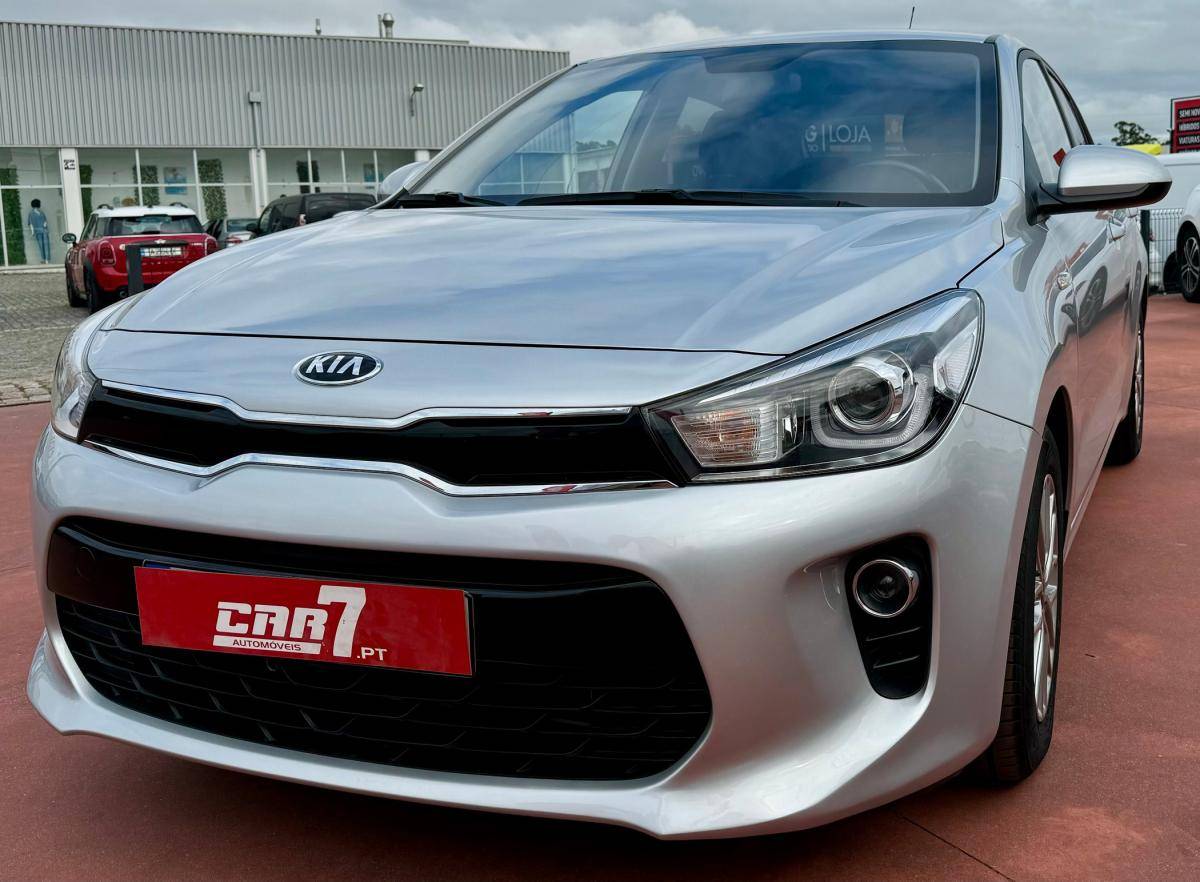 kia-rio-2022-gasolina-1197cc
