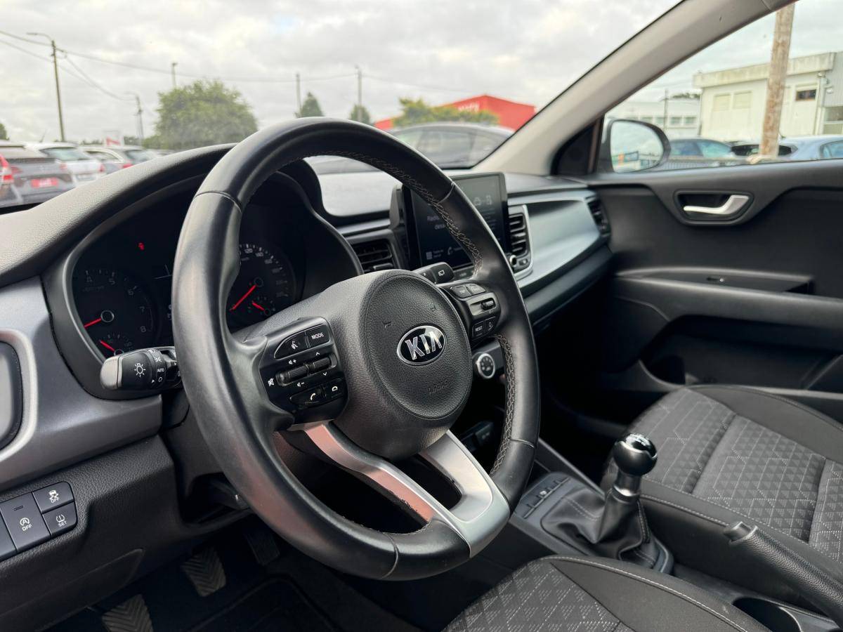 kia-rio-2022-gasolina-1197cc