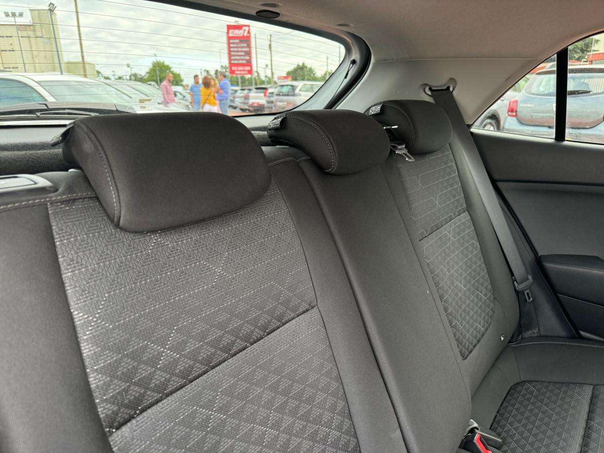 kia-rio-2022-gasolina-1197cc