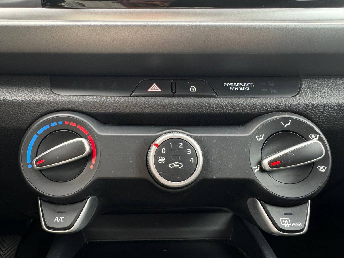 kia-rio-2022-gasolina-1197cc