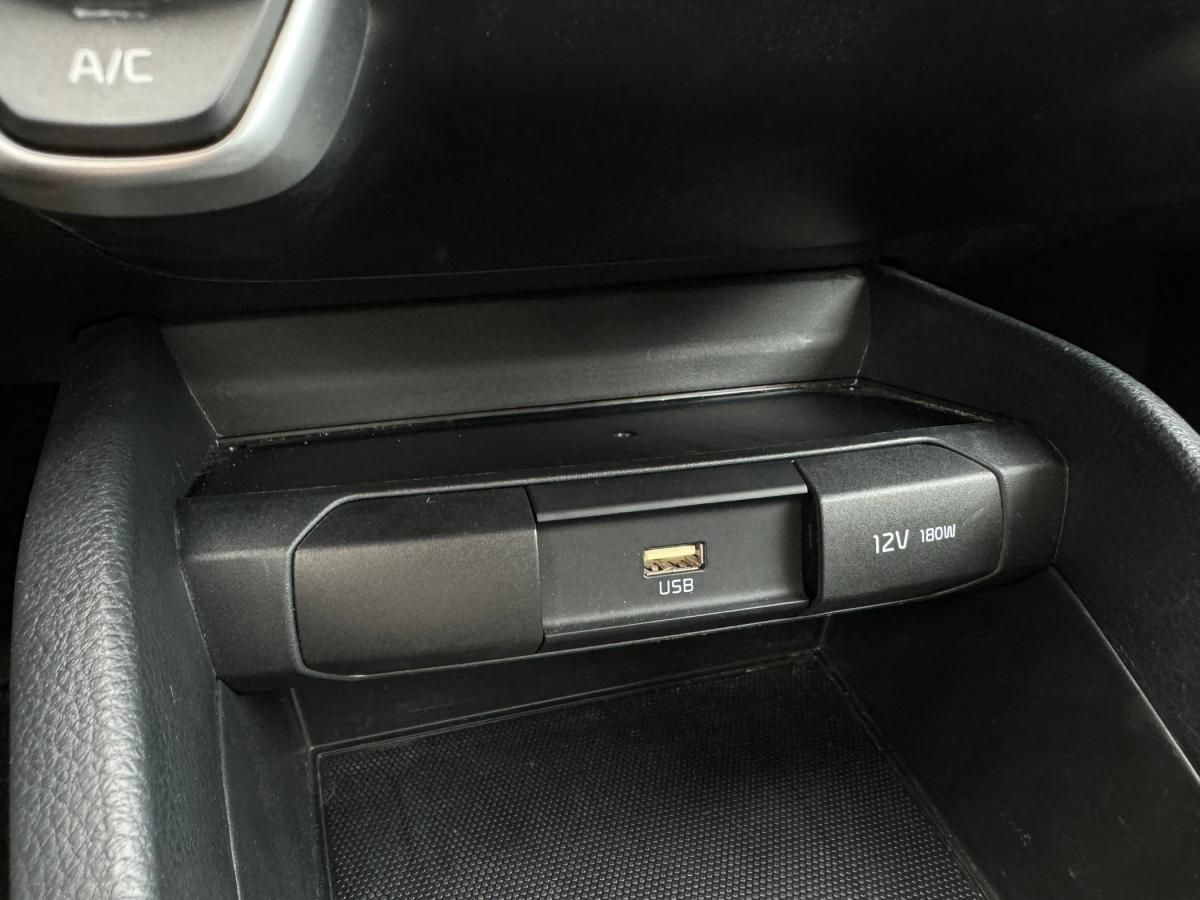 kia-rio-2022-gasolina-1197cc