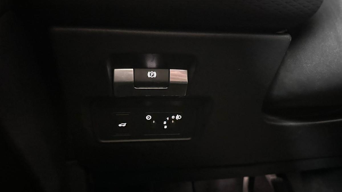 land-rover-range-rover-evoque-2020-diesel-1999cc