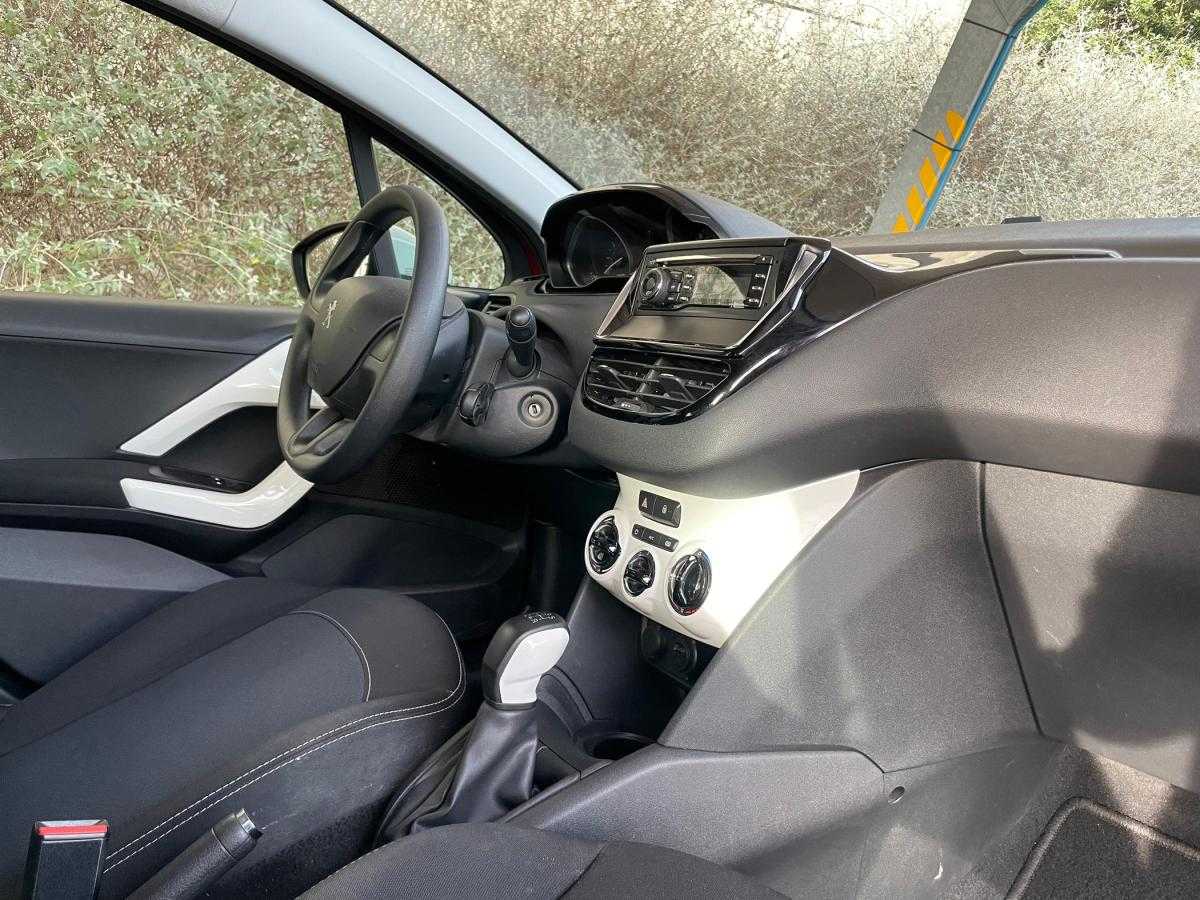 peugeot-208-2016-gasolina-999cc