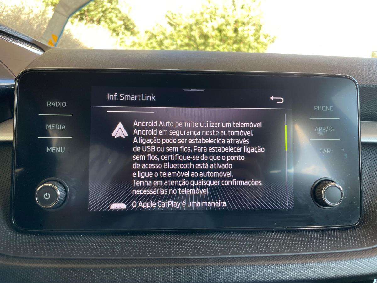 skoda-fabia-2024-gasolina-999cc