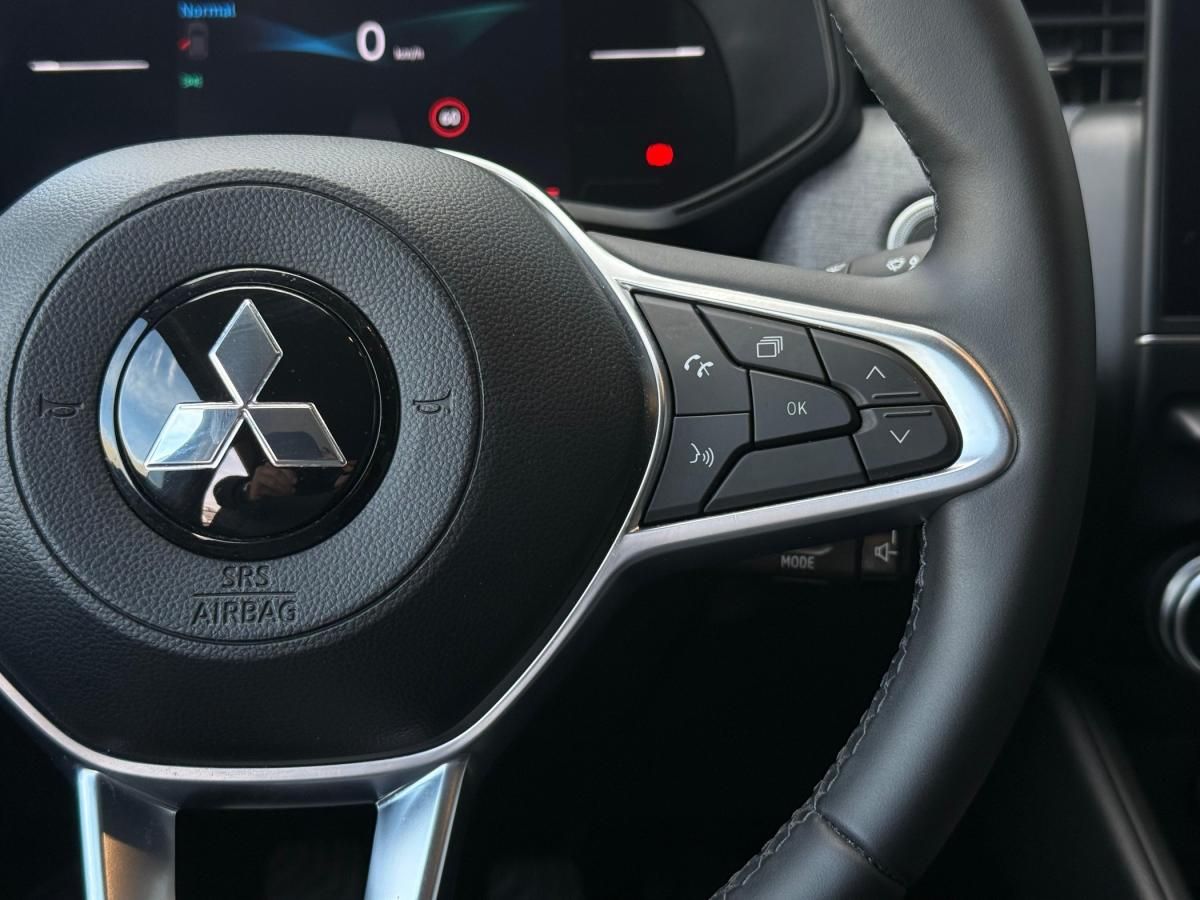 mitsubishi-colt-2024-gasolina-999cc