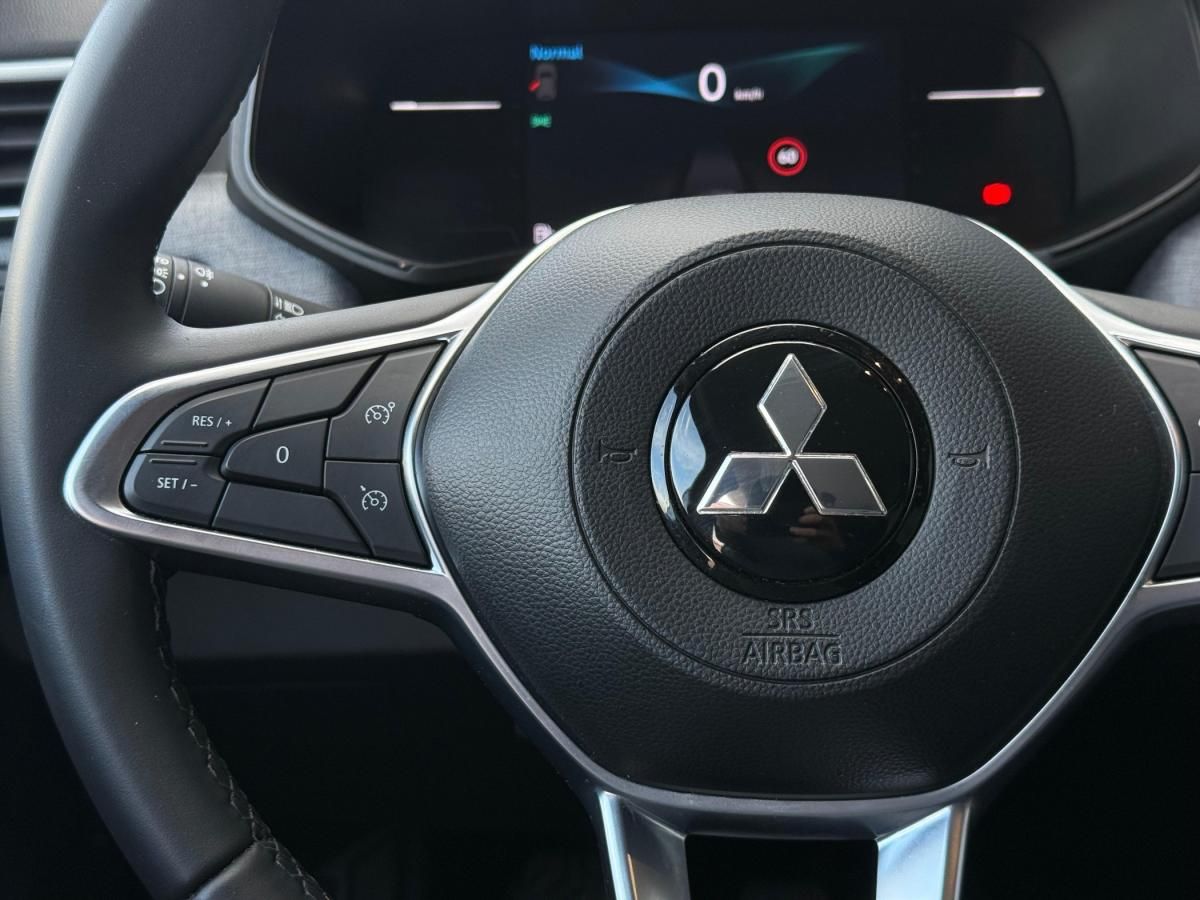 mitsubishi-colt-2024-gasolina-999cc