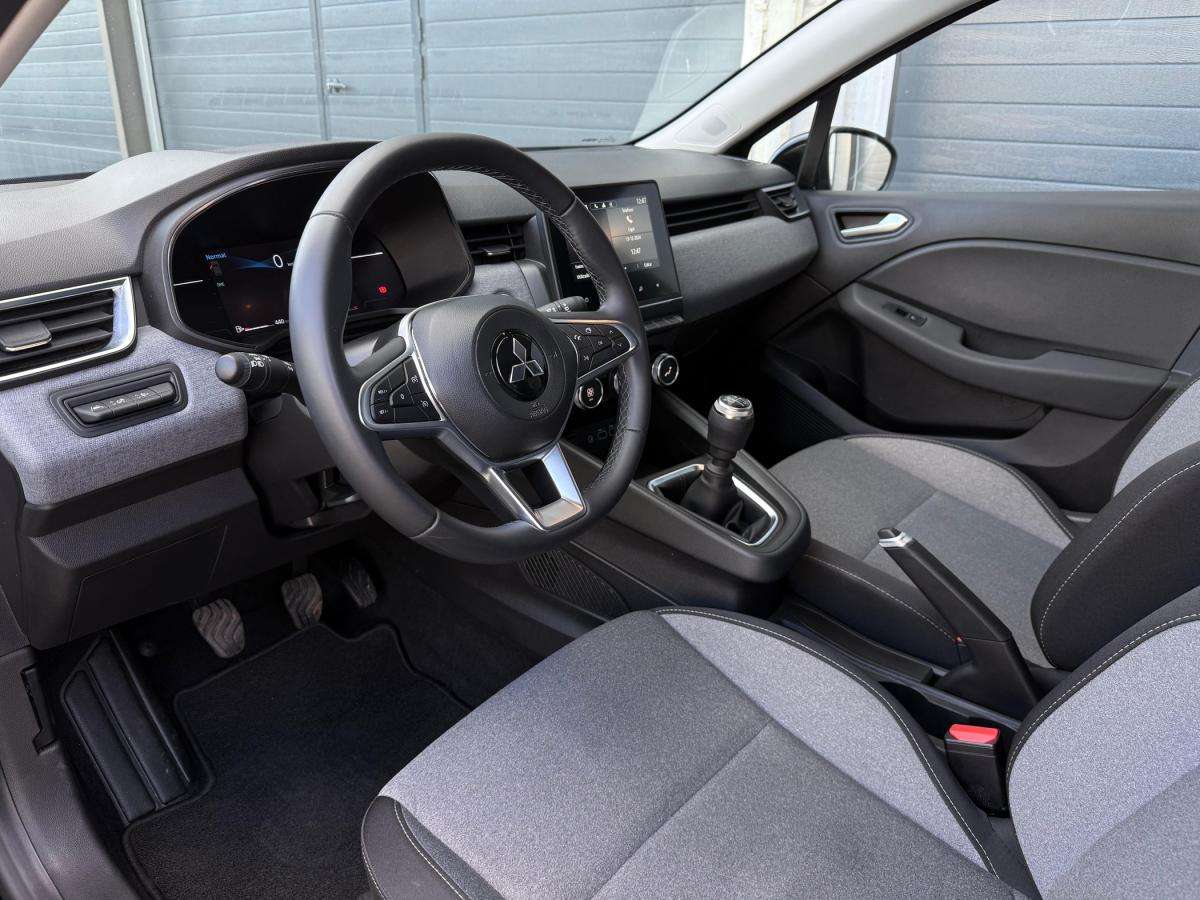 mitsubishi-colt-2024-gasolina-999cc