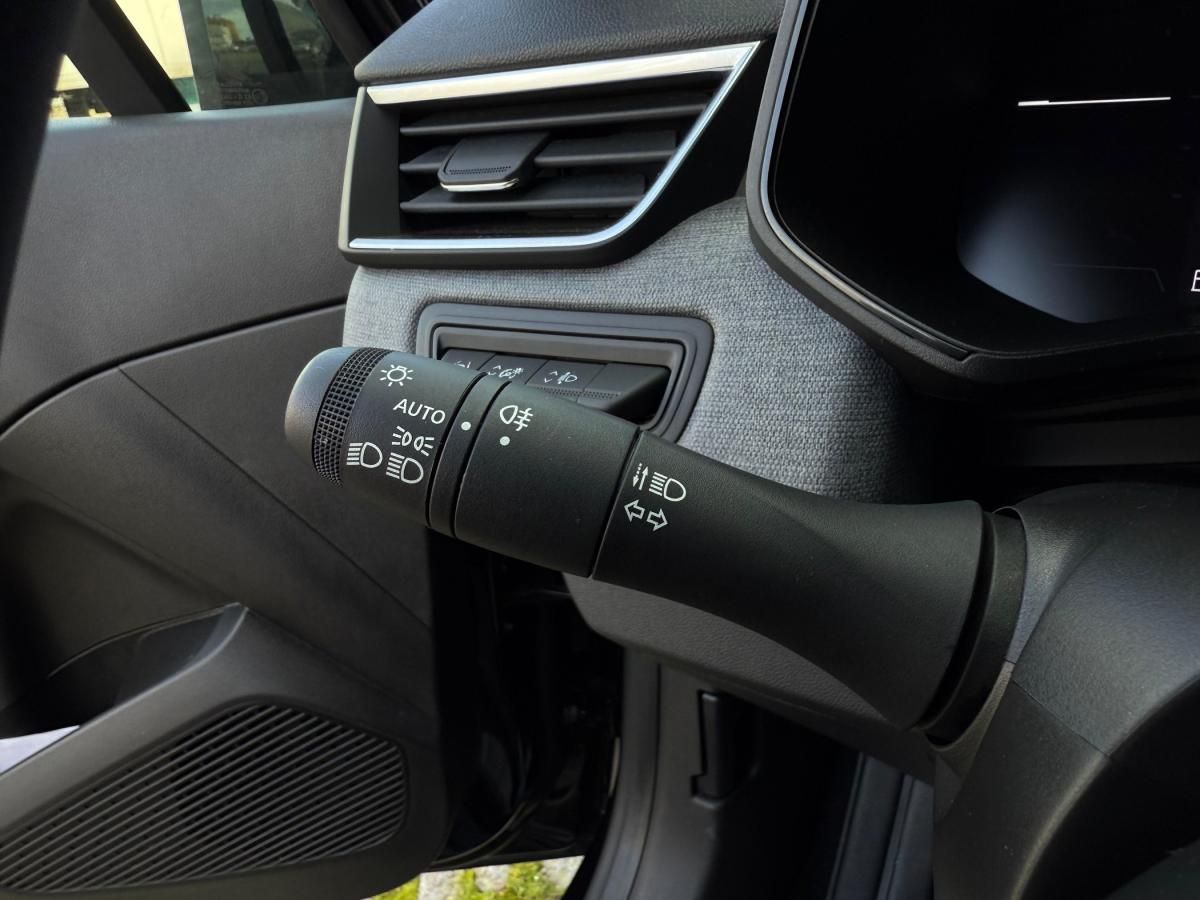 mitsubishi-colt-2024-gasolina-999cc