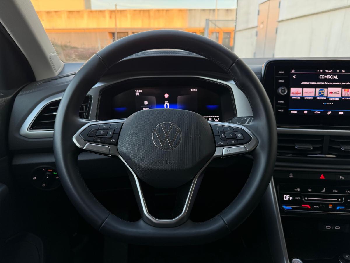 volkswagen-t-roc-2024-gasolina-999cc