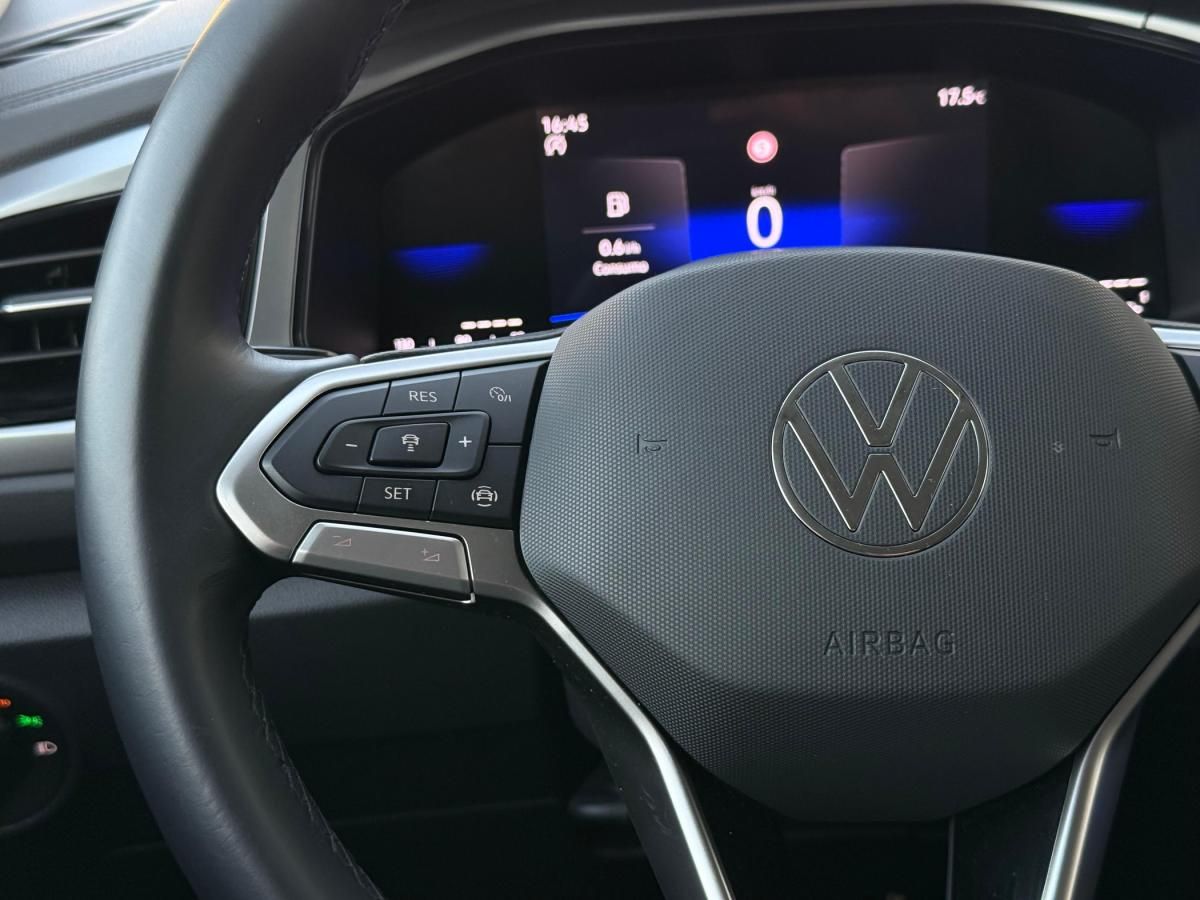 volkswagen-t-roc-2024-gasolina-999cc
