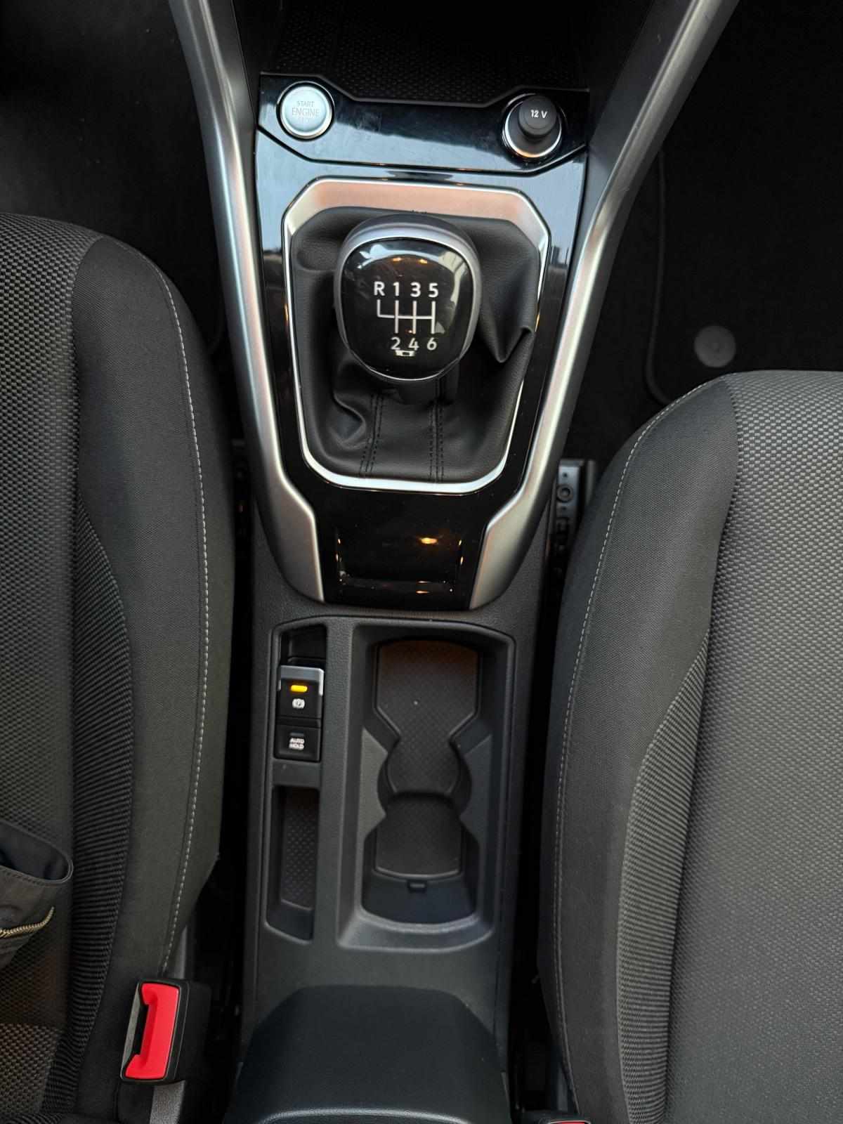 volkswagen-t-roc-2024-gasolina-999cc