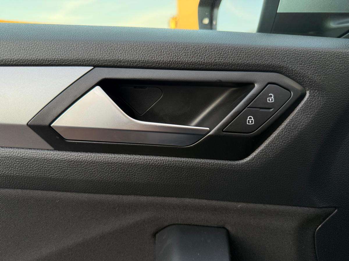 volkswagen-t-roc-2024-gasolina-999cc