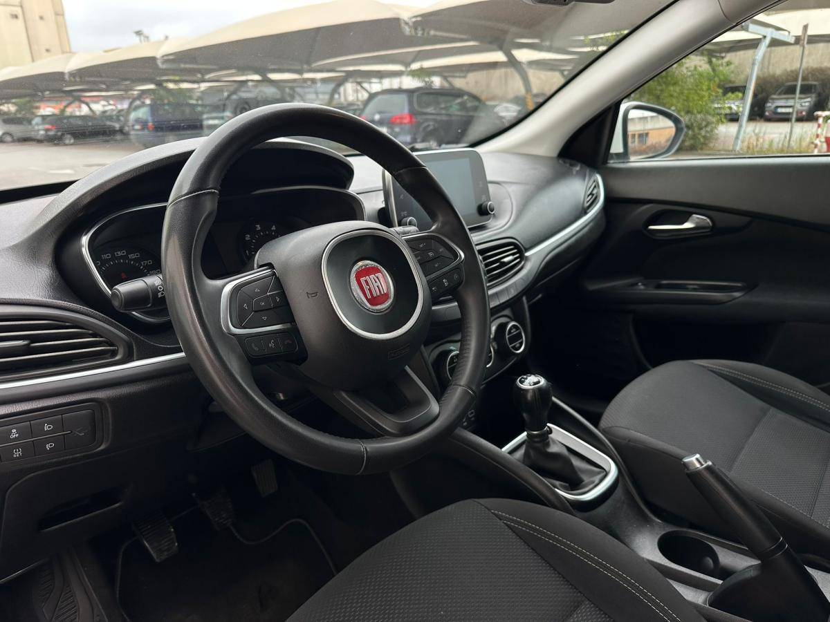 fiat-tipo-station-wagon-2018-diesel-1248cc