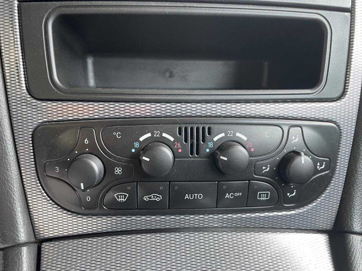 mercedes-benz-clk-2004-gasolina-1796cc