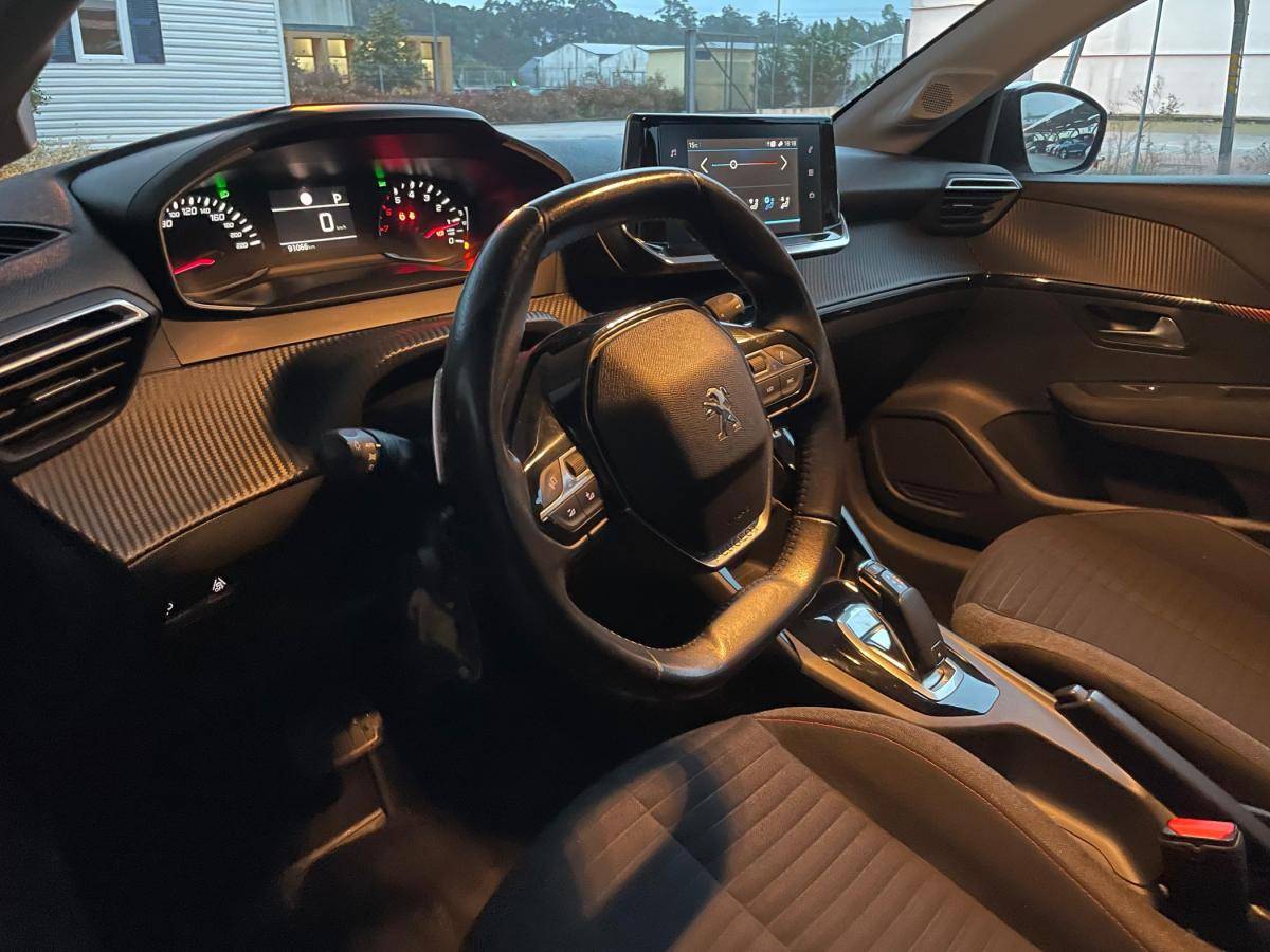 peugeot-208-2020-gasolina-1199cc
