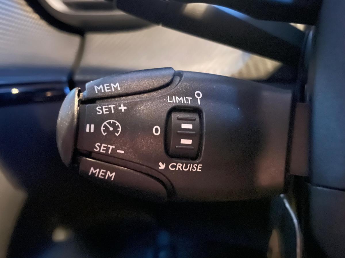 peugeot-208-2020-gasolina-1199cc